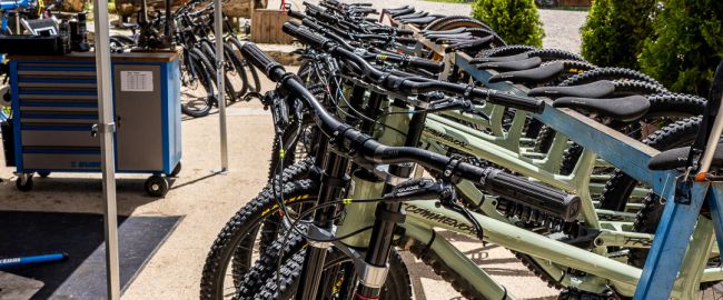 Louer acheter son VTT, matériel de sport aux Orres, station en été des Alpes du sud